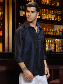 Campus Sutra - Men's Navy Blue Flora-Woven Shirt