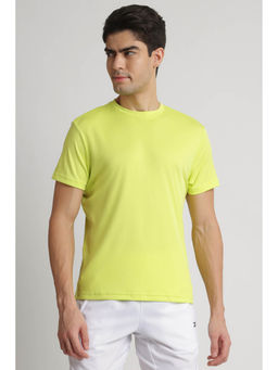 Reebok - Yellow Solid Slim Fit T-Shirt