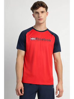 Reebok - Red Colorblock Regular Fit T-Shirt
