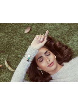 VARNIKA ARORA - Multi Amelia Bracelet Set