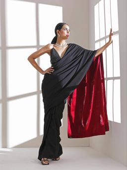 Swtantra - Red and Black Surprise Saree (Free Size)