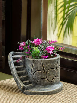 ExclusiveLane - Wishing Well Handmade and Hand Painted Planter Pot In Terracotta (7 Inches)