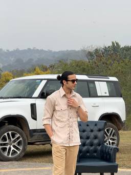 Dressjet - Cream Solid/Plain Regular Shirt