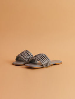 ERIDANI - Jasper Slip On Grey Flats