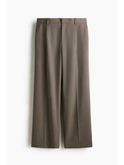 H&M - Men Beige Loose Fit Tailored Trousers
