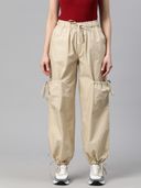 Beige color option, Currently selected