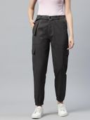 Charcoal color option, Currently selected
