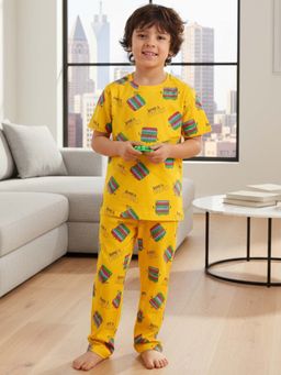 ANTHRILO - Yellow Printed Comfortable Fit T-Shirt and Pyajama (Set of 2)