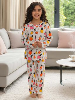 ANTHRILO - White Printed Comfortable Fit T-Shirt and Pyajama (Set of 2)