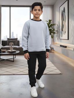 ANTHRILO - Multi-Color Solid Sweatshirt and Joggers
