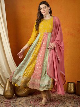 Miss Ethnik - Yellow Embroidered Anarkali Set (Set of 2)