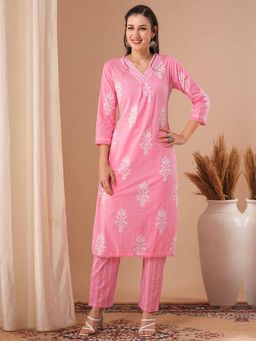 FASHOR - Women Floral Printed Straight Fit Kurta with Pant - Pink (Set of 2)
