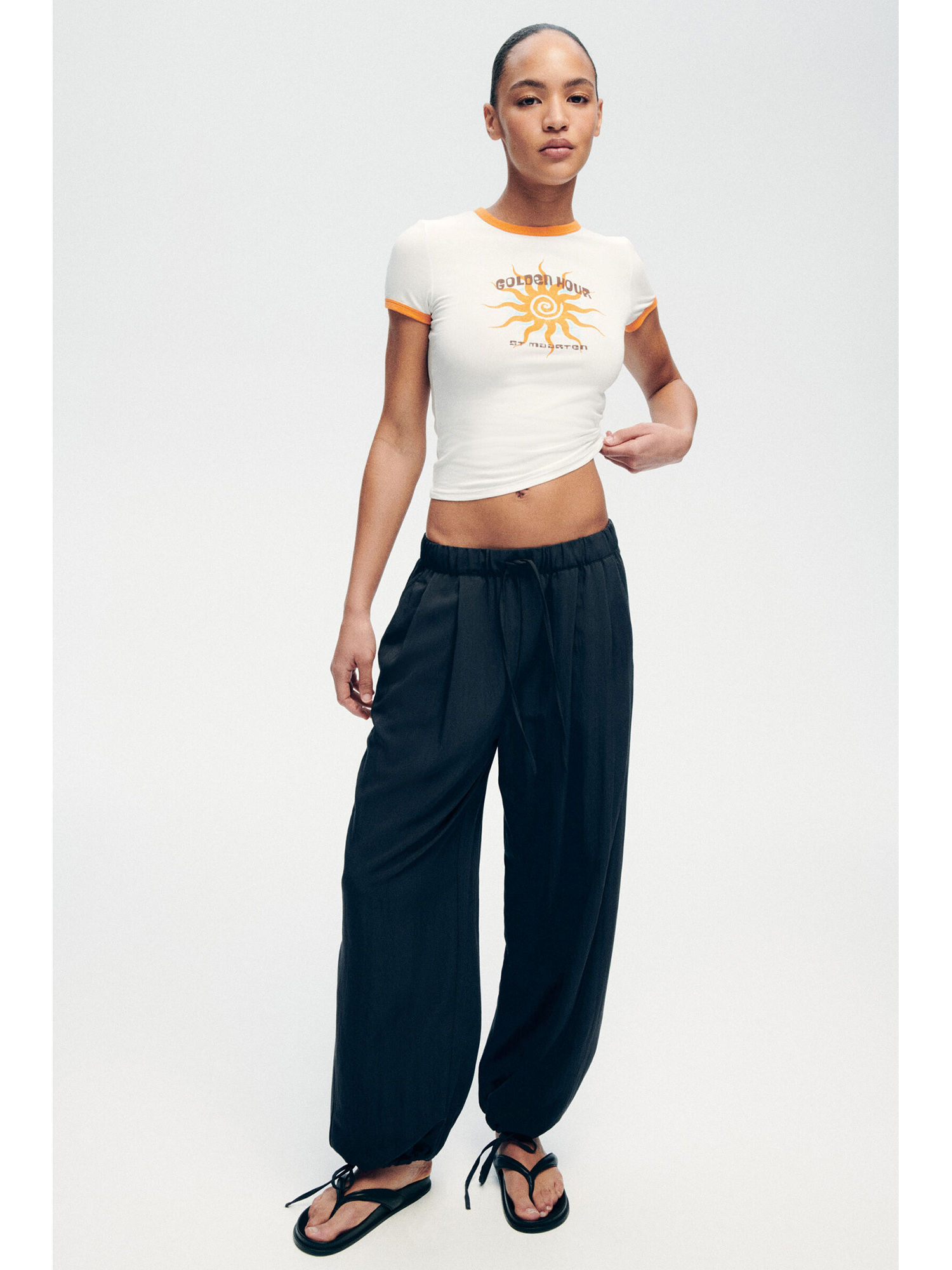h&m Women Grey Tie-Detail Balloon Trousers-picture-1