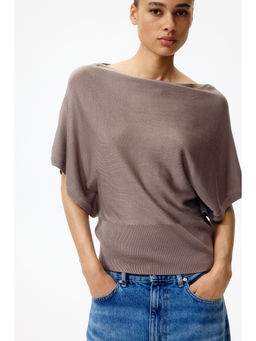 H&M - Women Beige Batwing-Sleeved Fine-Knit Top