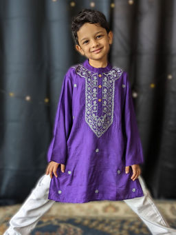 Tura Turi - Purple Embroidered Kurta and Pyjama (Set of 2)