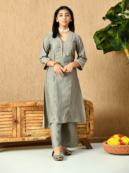 MYSHKA - Girls Calf Length Embellished Grey Kurta with Pant