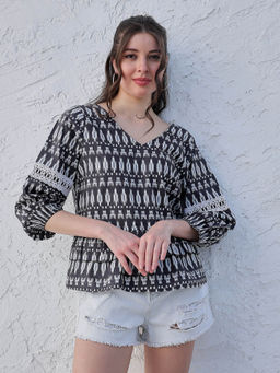 AAREIN - Women Black V-Neck Three-Quarter Sleeves Printed Casual Top