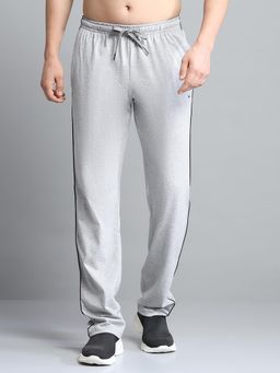 Monte Carlo - Men Solid Grey Mid Rise Regular Fit Joggers