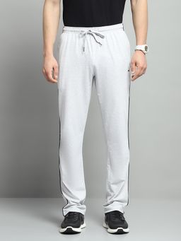 Monte Carlo - Men Solid Off White Mid Rise Regular Fit Joggers