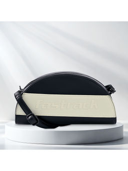 Fastrack - Lunette Sling In Black