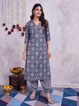 MOJILAA - Women's Grey Cotton Ethnic Motifs Printed Kurta With Afghani Salwar (Set of 2)