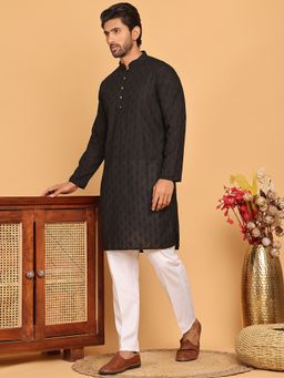 Jompers - Men's Black Pure Cotton Thread Work Kurta with Pyjama