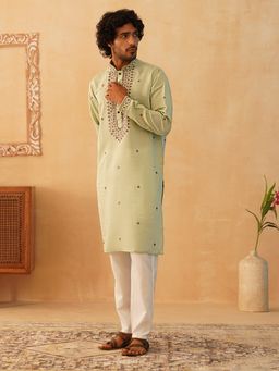 Jompers - Mens Green Silk Blend Thread Work Kurta with Pyjama