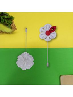 The Tie Hub - Gazania White & White Marigold Lapel Pins (Pack of 2)