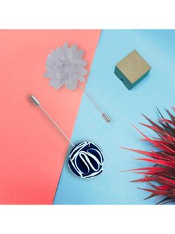 The Tie Hub - Blossom Blue & White Dahlia Lapel Pins (Pack of 2)