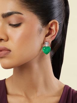 Isharya - Emerald Heart Elegance Earrings In Rhodium Plating - Green