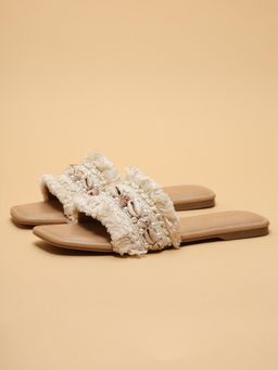 ERIDANI - Anaiza Off White Slip On Flats