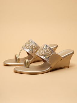 ERIDANI - Aurya Gold Kolhapuris