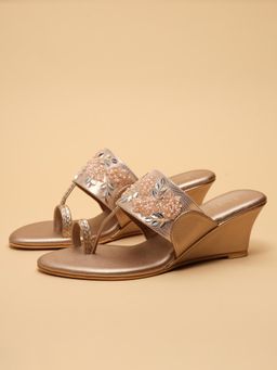 ERIDANI - Aurya Rose Gold Kolhapuris