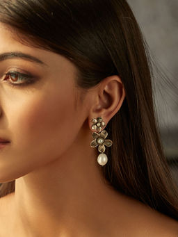 Shaya by CaratLane - Rei K Earrings in 925 Oxidised Silver