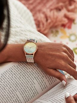 Teal by CHUMBAK - TEAL by Teal by CHUMBAK Ombre Aztec Watch-White
