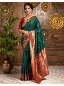 Suha - Art Silk Green Woven Handloom Saree with Unstitched Blouse Piece