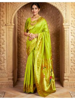 Suha - Art Silk Woven Handloom Green Saree with Unstitched Blouse Piece