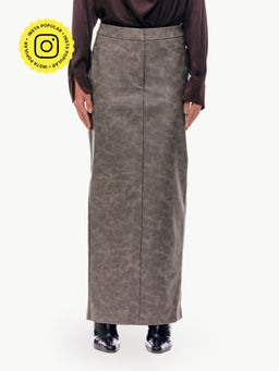 Qua - Grey Abstract Faux Leather Maxi Skirt