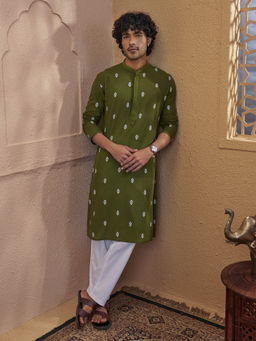 Vastramay - Men Green Cotton Jacquard Ikat Kurta with White Pyjama Set