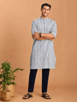 Vastramay - Men Blue Kantha and Ethnic Motif Screen Print Cotton Kurta with Solid Cotton Pant Set