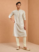 Off White color option, Sold out, Currently selected
