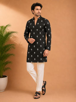 Vastramay - Men Black Embroidered V-Neck Kurta with Cream Pant Set