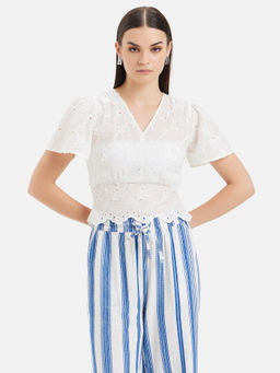 Kazo - Ophelia Embroidered Top