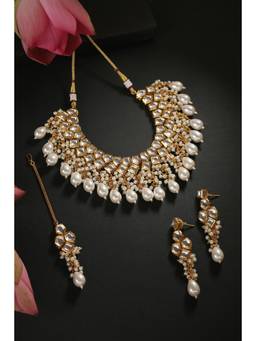MINAKI - White Manushi Jewellery Set