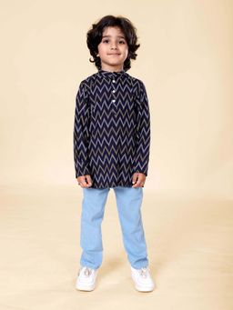 KiddoPanti - Boys Rayon Geometric Printed Short Kurta with Regular Fit Jeans