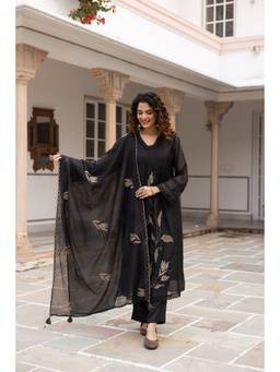 DEVRI - Nirvaya Mul Cotton Embroidered Black Kurta with Pant and Dupatta