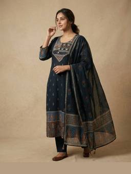 DEVRI - Navy Blue Noor Russian Silk Kurta with Pant and Dupatta