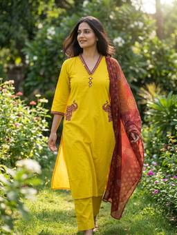 DEVRI - Mustard Jivika Cotton Printed Kurta with Pant and Dupatta