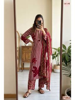 DEVRI - Maroon Gulnaar Cotton Printed Kurta with Pant and Dupatta