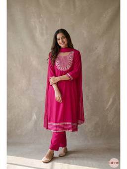 DEVRI - Magenta Gulnaar Reyon Embroidered Kurta with Pant and Dupatta